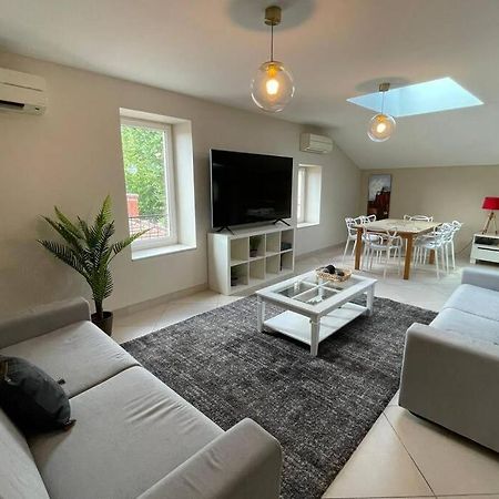 Superbe Appartement Avec 2 Chambres - 9 Personnes - Parking Prive Tournon-sur-Rhone Eksteriør billede